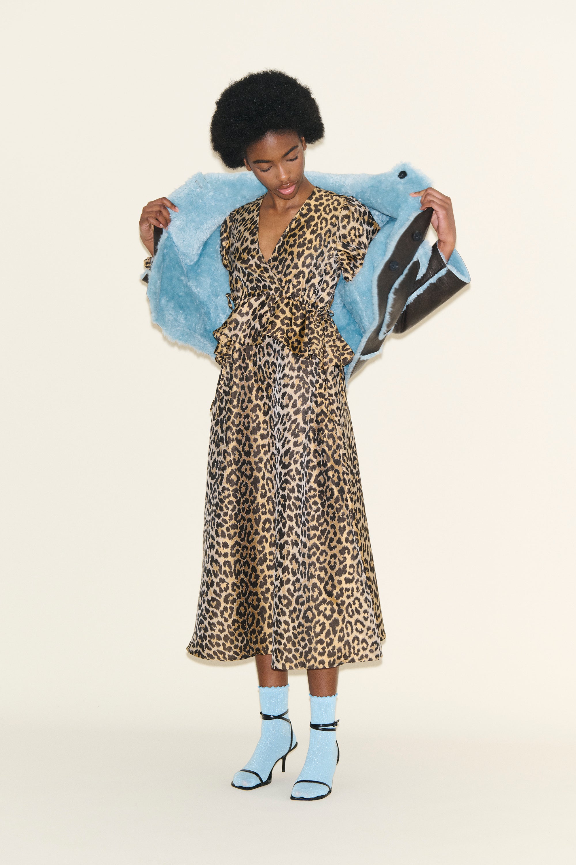 JOHANNA Chocolate and Powder Blue